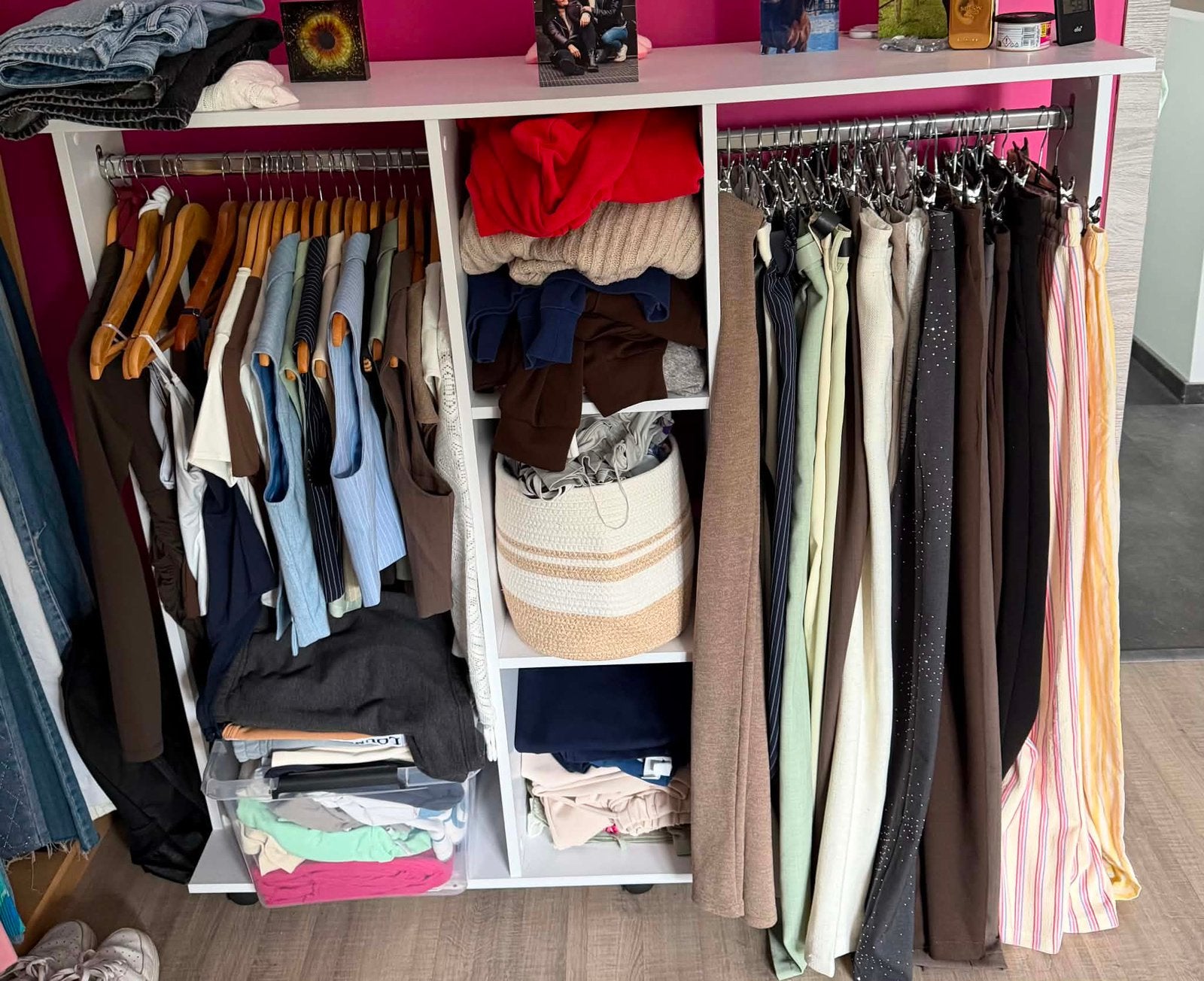 Tringle a vêtements, Ophalen, Zo goed als nieuw