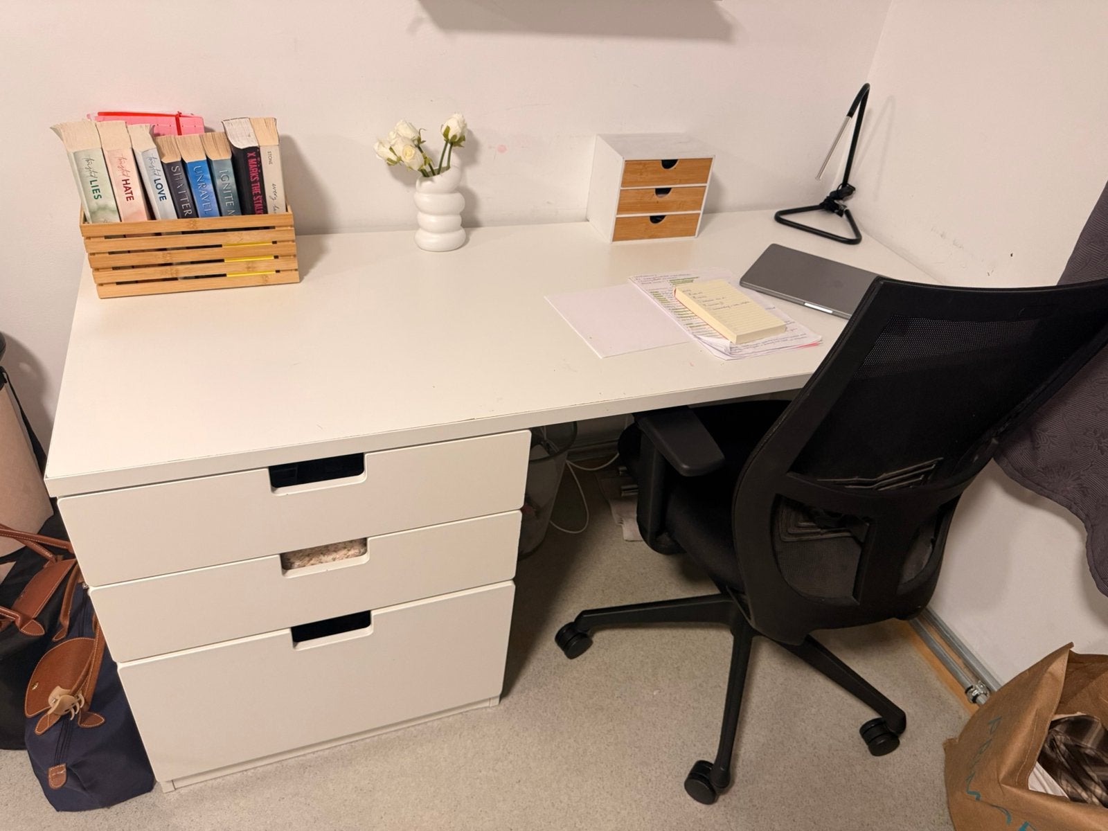 Bureau (blanc), Enlèvement, Avec tiroirs, Utilisé, Blanc
