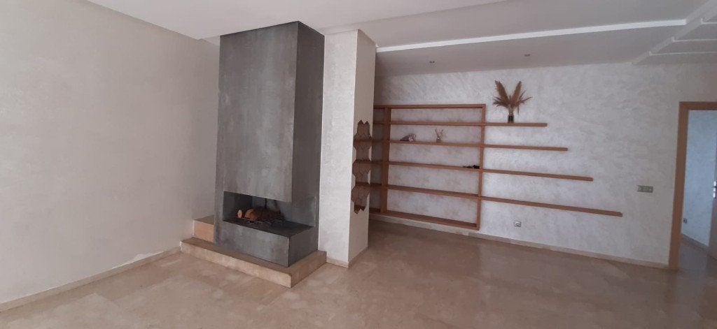 Zeer mooi appartement te huur van 174m² in Hay Riad Rabat, Immo, 174 m², 3 kamers, Buiten Europa, Appartement