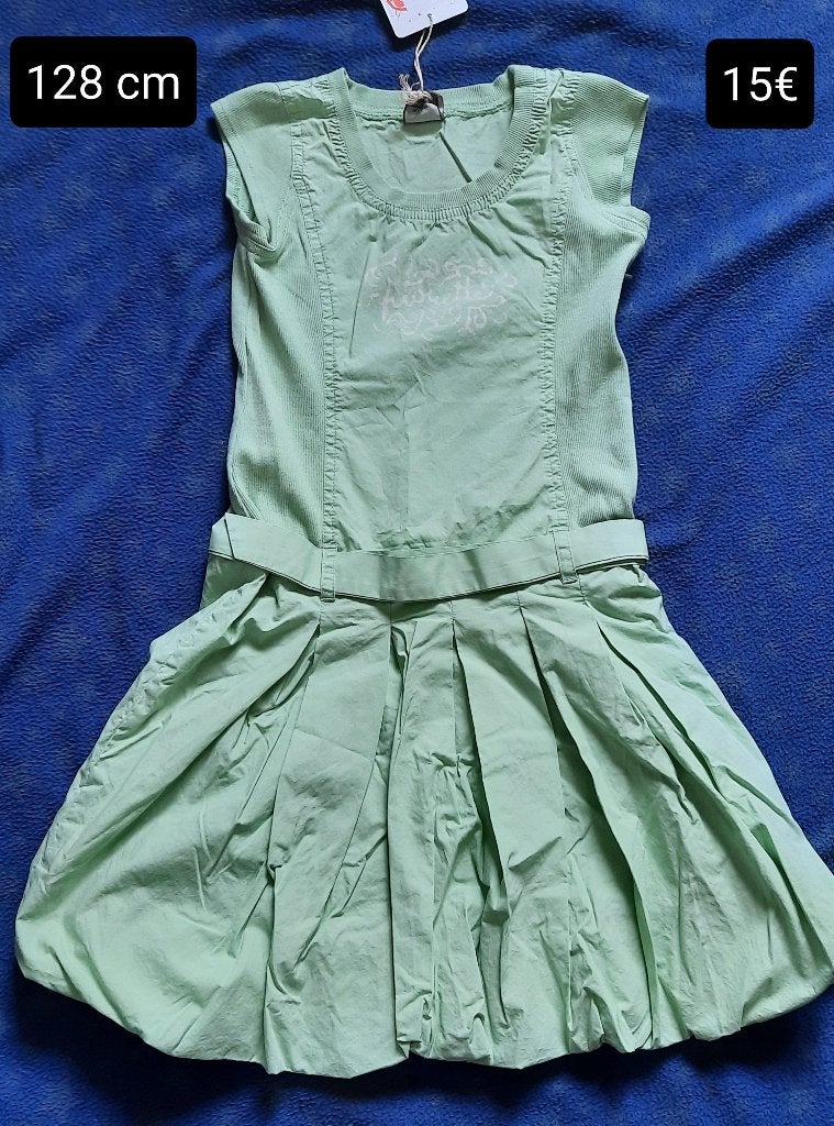 Groene jurk maat 128 cm Nieuw, Ophalen of Verzenden, Nieuw, Meisje, Jurk of Rok