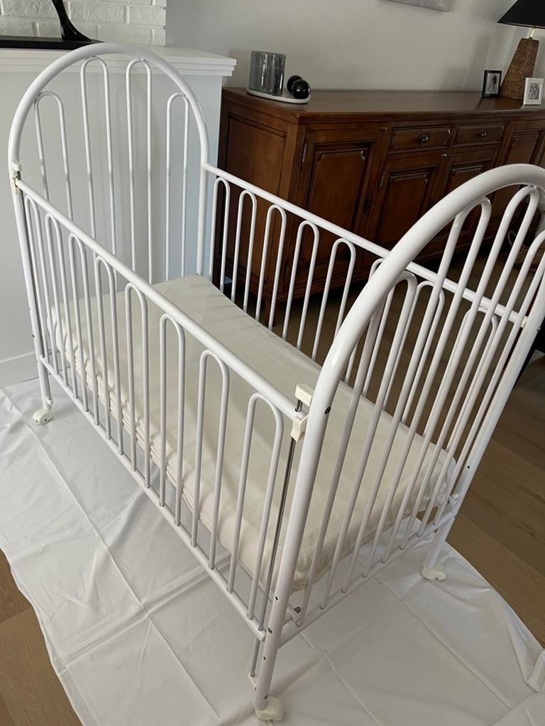 Kinderbedje, Kinderen en Baby's, Babywiegjes en Ledikanten, Ophalen, Zo goed als nieuw