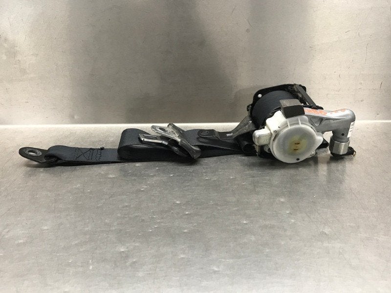 VEILIGHEIDSGORDEL LINKS VOOR Suzuki Alto (|BGD550007|), Gebruikt, Dhr. M. Roggen, Marinus@Japoto.nl, Stadsweg 37 37
9917 PV  WIRDUM GR., NL