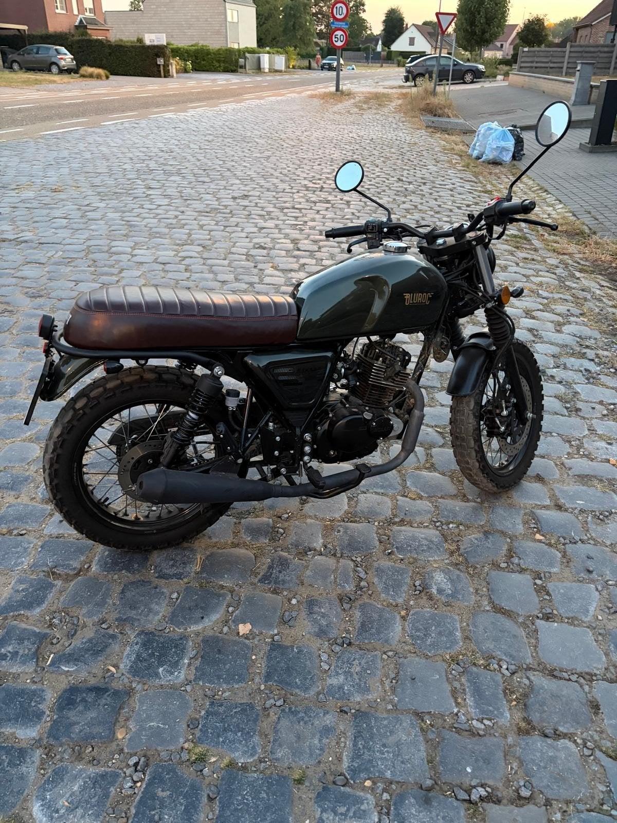 125cc bullit, Boeken, Motoren, Ophalen of Verzenden