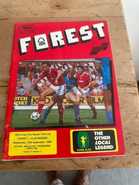 Forest v. Club Brugge 1984 official match day programme, Sports & Fitness, Football, Enlèvement ou Envoi, Utilisé, Autres types