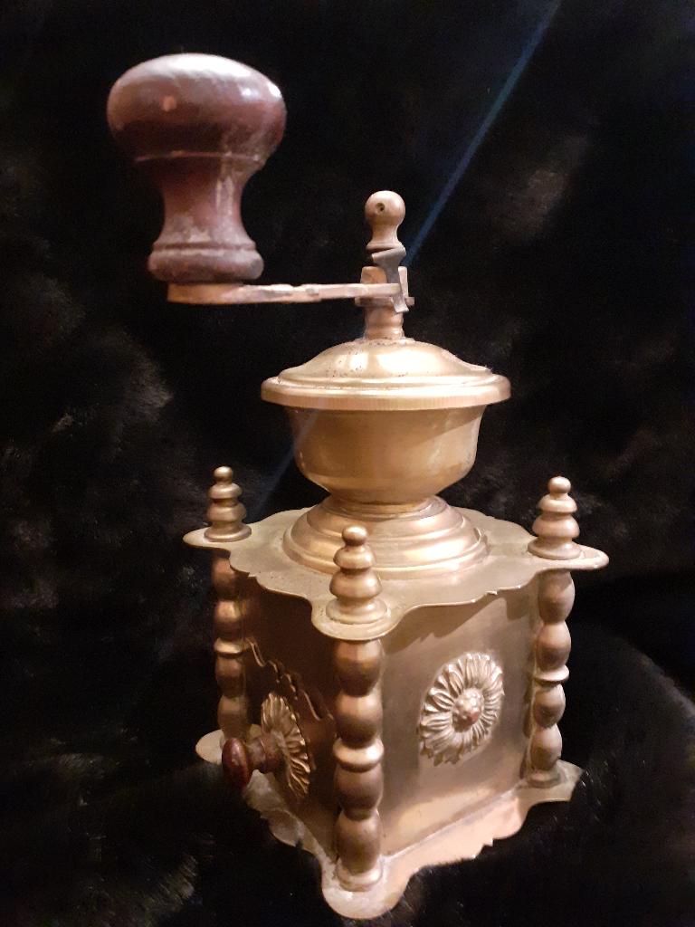 Vintage messing koffiemolen, Antiek en Kunst, Ophalen of Verzenden