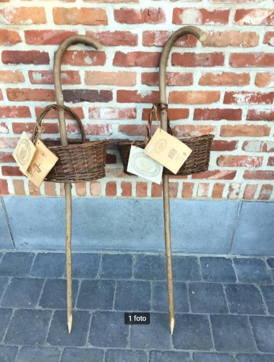 Decoratieve wandelstok met mandje, Antiek en Kunst, Ophalen of Verzenden