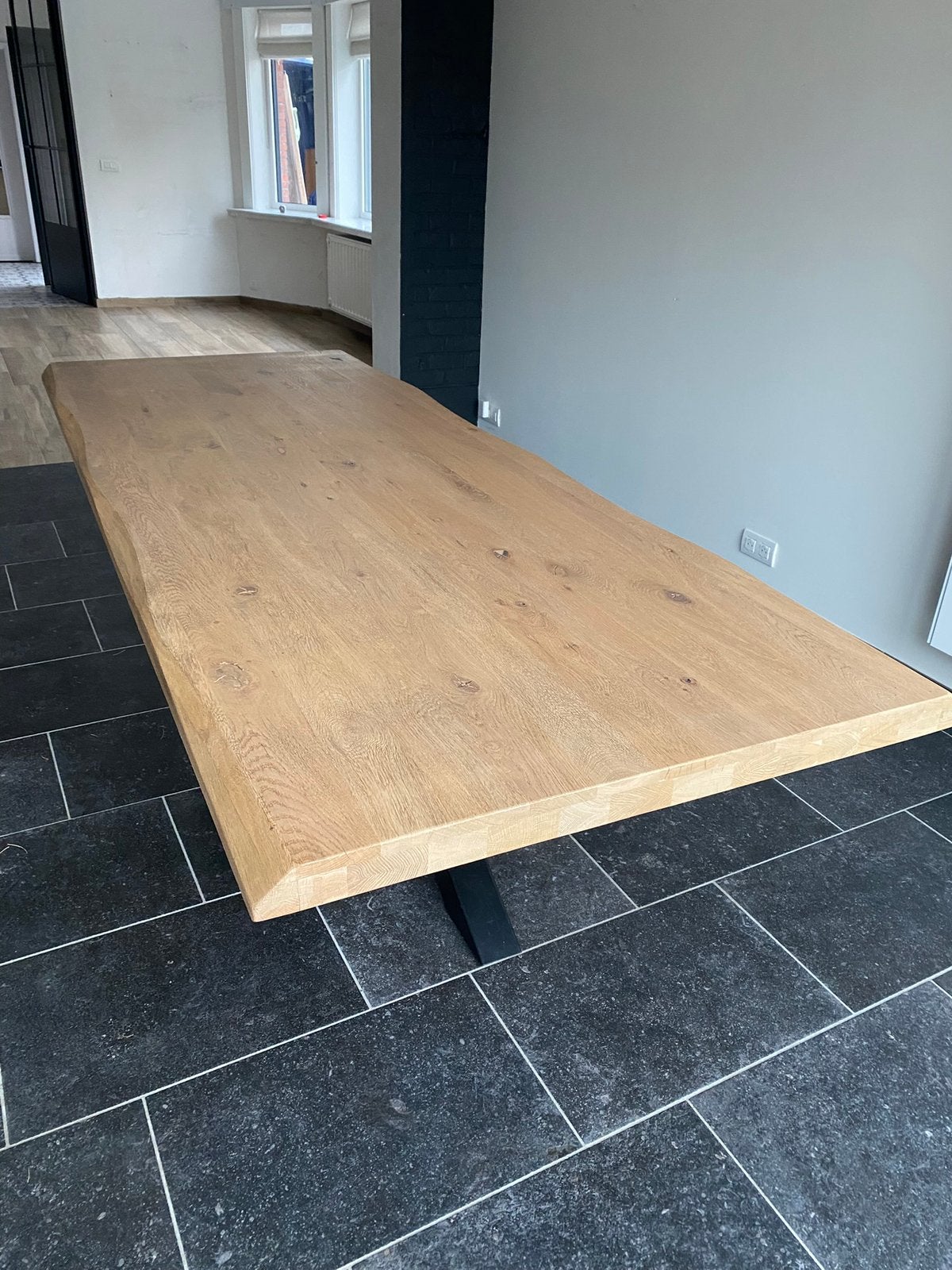 Table à manger 260 x 98 cm avec pied d'araignée + 8 chaises, Rustiek, Comme neuf, Enlèvement, 50 à 100 cm