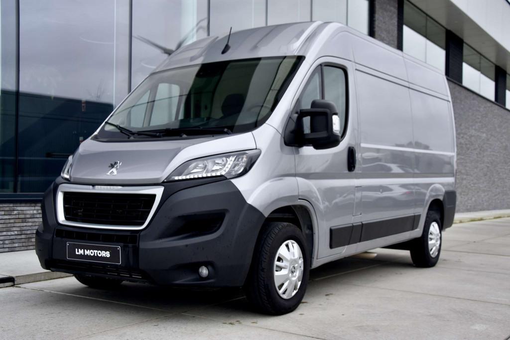 Peugeot Boxer 2.2 BlueHDi L2H2 *NIEUWSTAAT* (bj 2024), Voorwielaandrijving, 3300 kg, Gebruikt, 4 cilinders