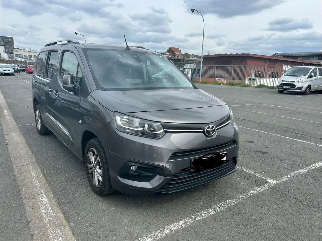 Toyota proace city 1.2L, Auto's, 4 deurs, Monovolume, 1199 cc, Bruin
