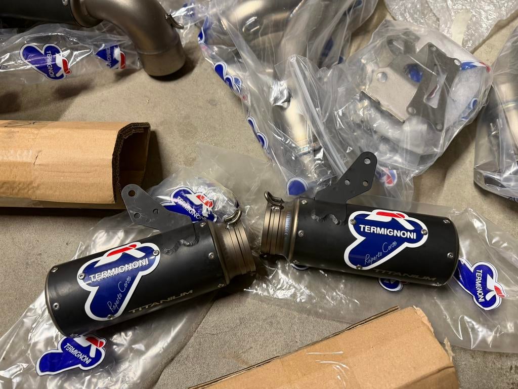 Termignoni reparto corse ducati v2 955 streetfighter panigal, Ophalen, Nieuw