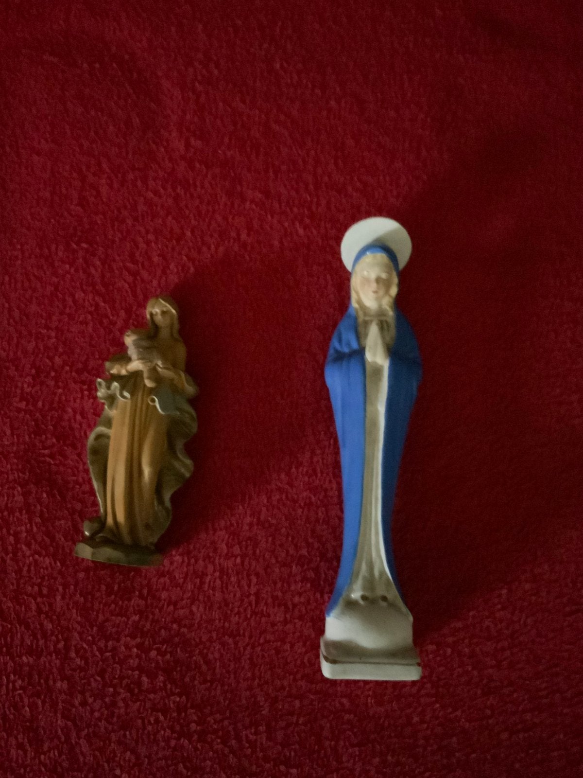 2 mooie Maria beeldjes, Verzamelen, Ophalen, Zo goed als nieuw, Beeld(je), Christendom | Katholiek