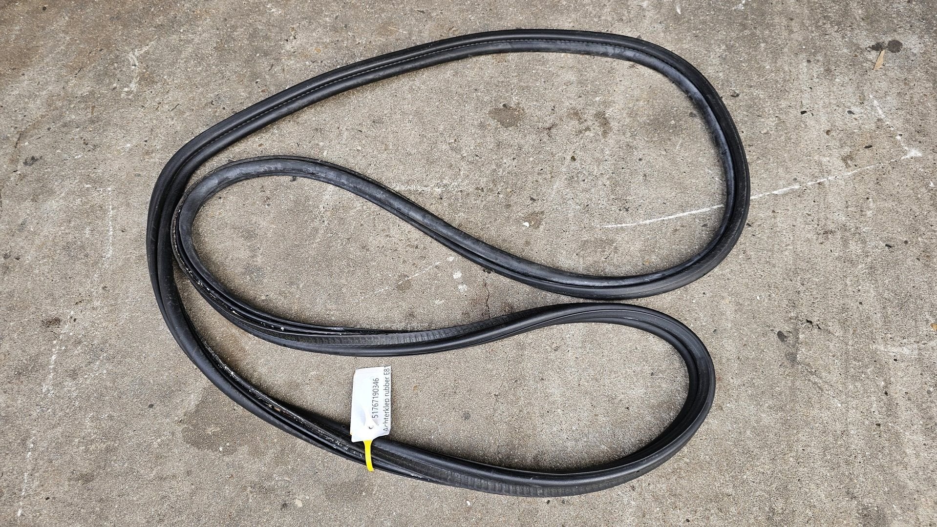 Achterklep kofferklep rubber BMW 1 serie E81 51767190346 719, Gebruikt, -, Ophalen of Verzenden, -