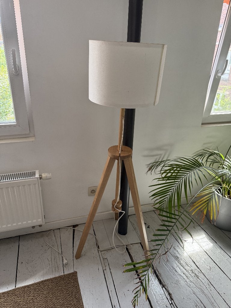 Lampadaire LAUTERS (IKEA), Maison & Meubles, Lampes | Lampadaires, Utilisé, 100 à 150 cm, Bois, Enlèvement