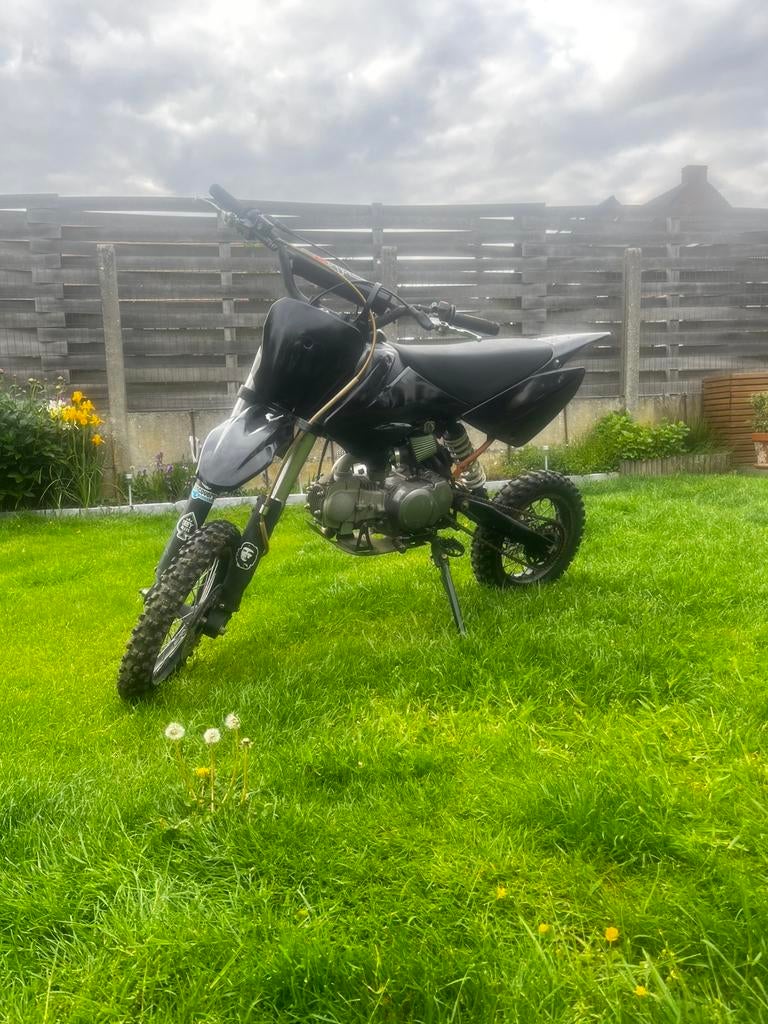 Pitbike 125cc crosser, Fietsen en Brommers, 125 cc, Zo goed als nieuw, 4 versnellingen, Ophalen