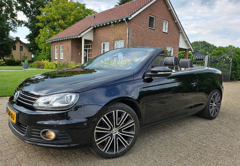 VW Eos 2.0 TSI 211ch DSG Aut. Exclusive avec Options !, Autos, Cuir, Achat, 174 g/km, 155 kW