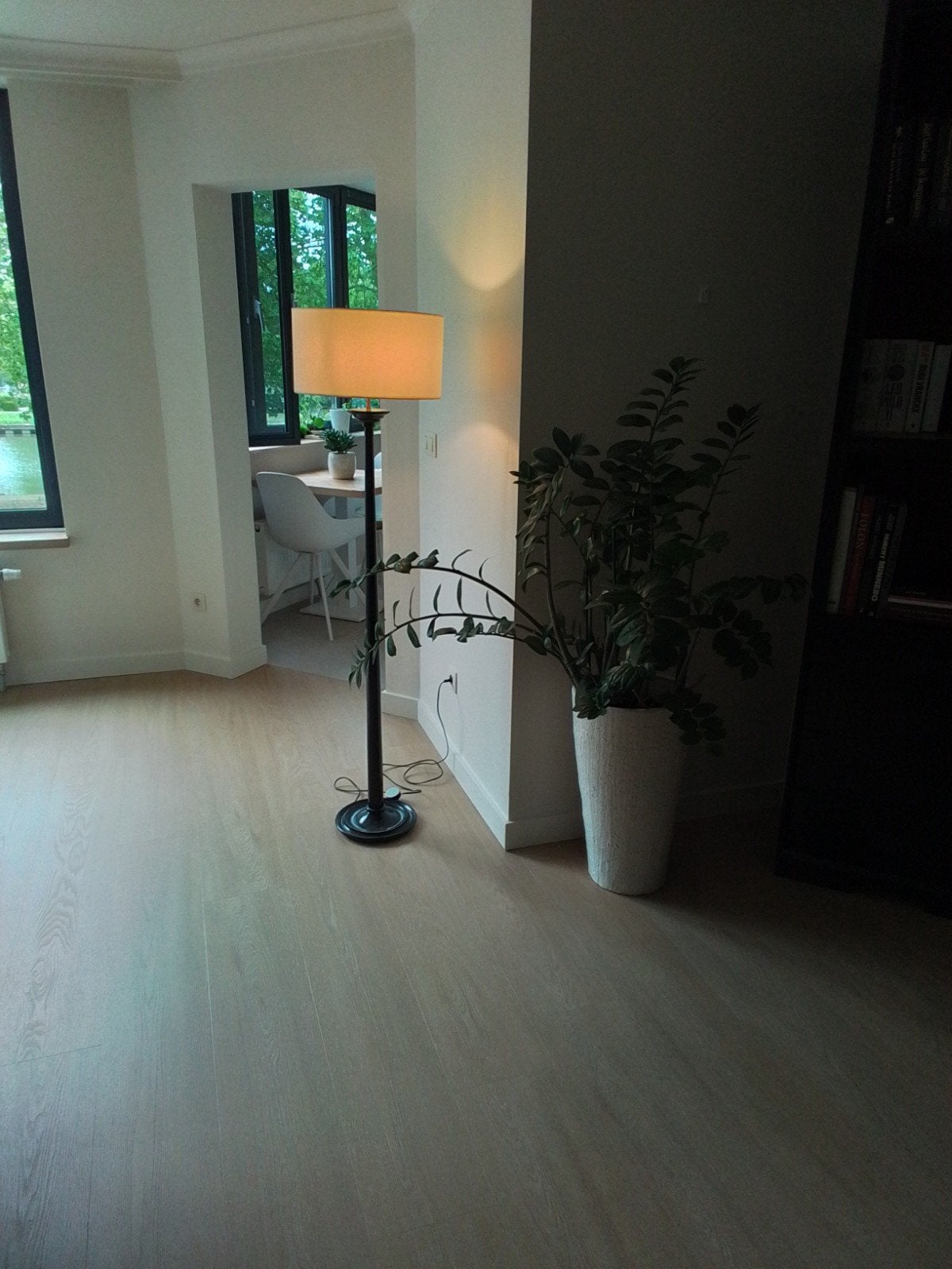 Staande lamp, Huis en Inrichting, Ophalen, Hout