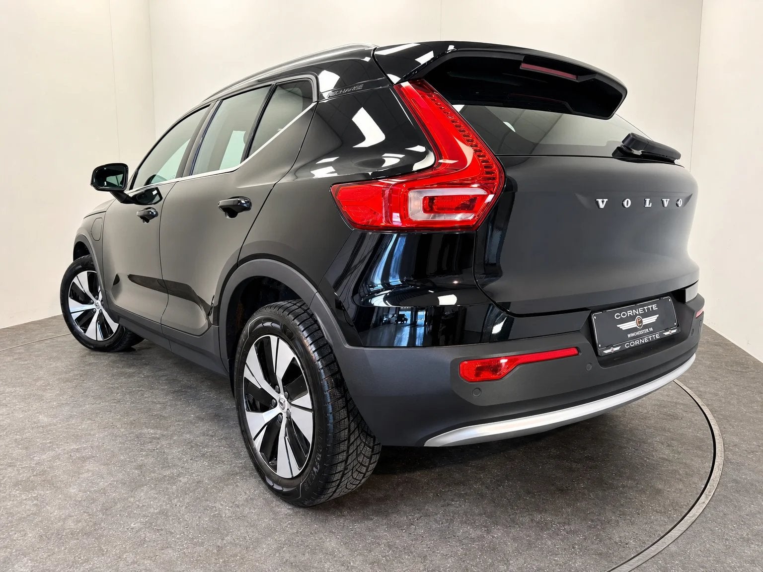 Volvo XC40 1.5 T4 PHEV CORE DCT, Auto's, Automaat, Euro 6, https://public.car-pass.be/vhr/1a8bef14-c7a7-42f9-9b0b-0d2d682bd17d
