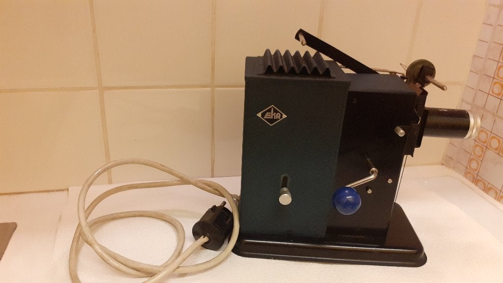Filmprojector EKA Jaren 30, Enlèvement, Avant 1940, Projecteur