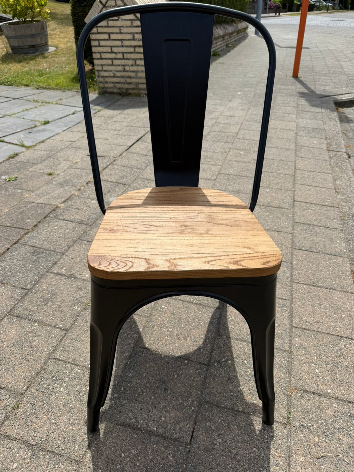Nieuwe stapelstoelen, Huis en Inrichting, Stoelen, Ophalen, Nieuw, Hout