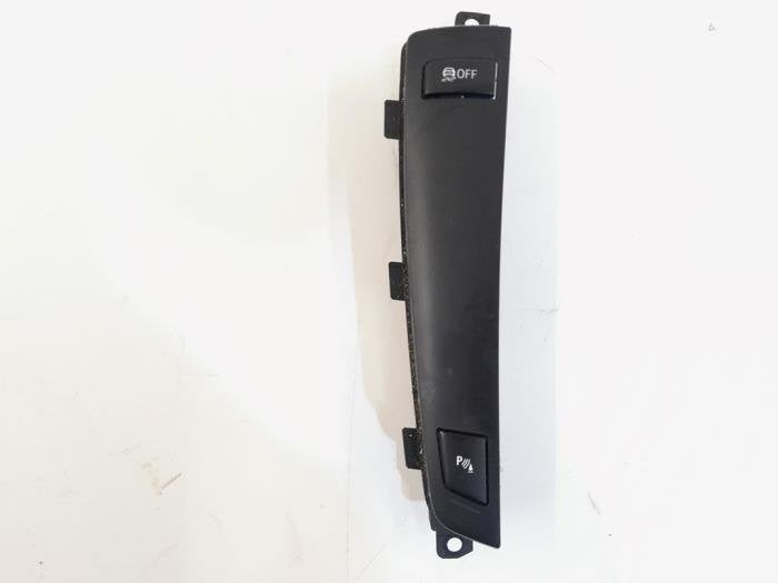 Commutateur ESP d'un BMW 5-Serie, -, 3 mois de garantie, Utilisé, -