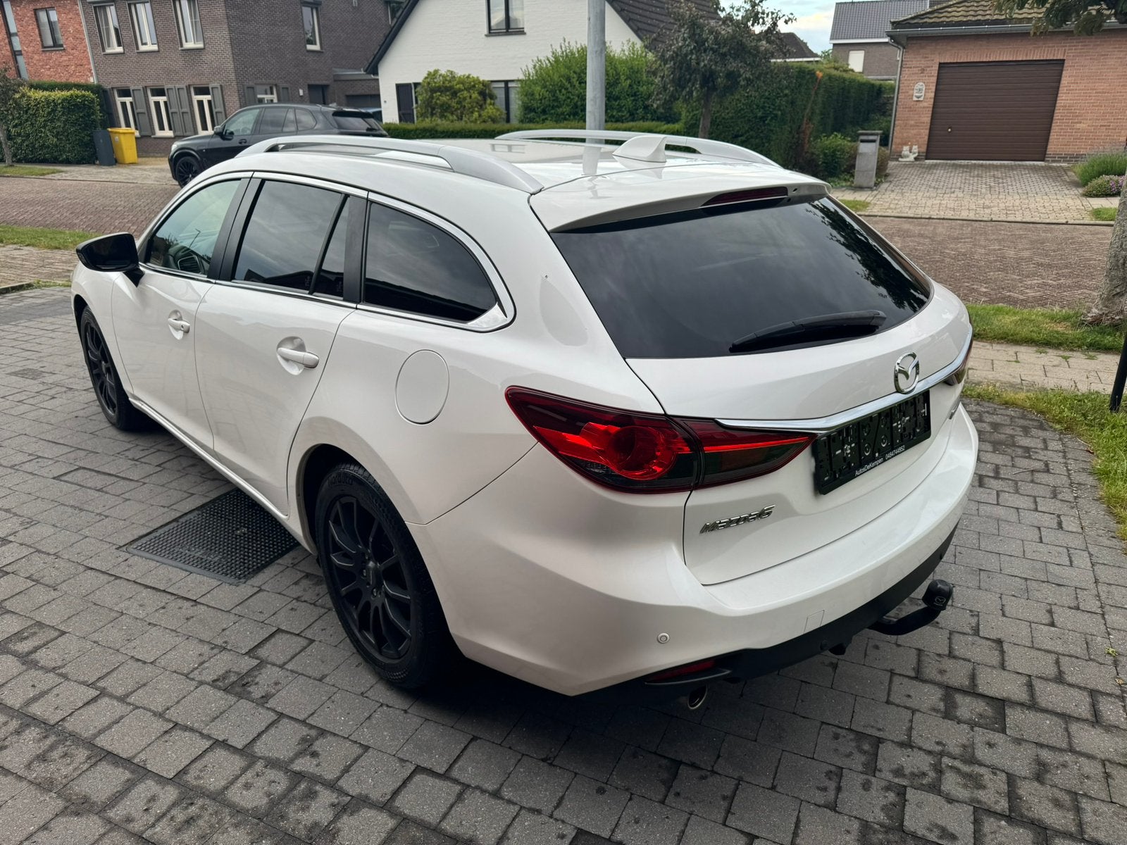 Mazda 6. 2.0 benzine, Auto's, Voorwielaandrijving, Stof, 139 g/km, Zwart