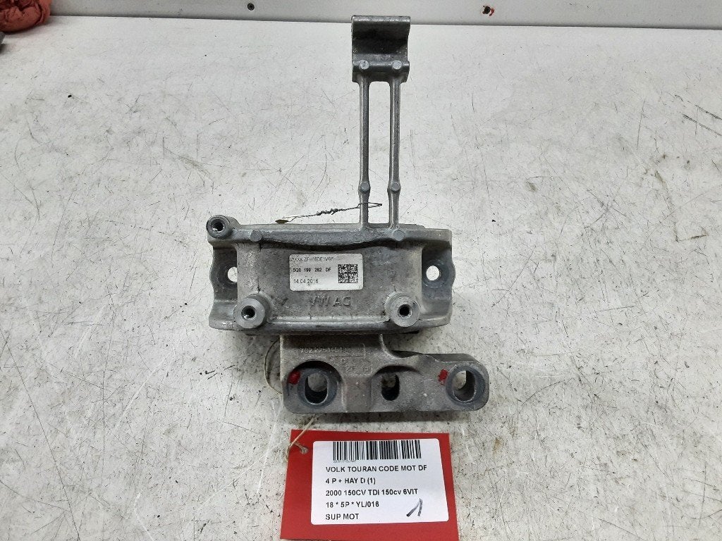 MONTAGE MOTEUR Volkswagen Touran (5T1) (5Q0199262DF), Volkswagen, Mevr. I. Hauben, Utilisé, Rue de l'Espoir 34 34
4030  GRIVEGNÉE, BE
