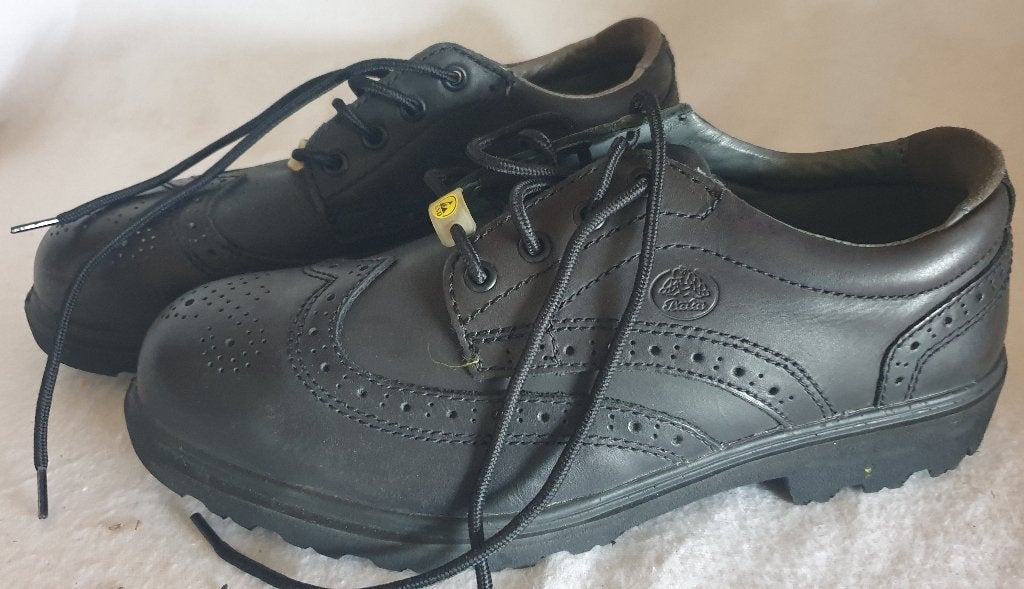 Bata Brooklyn 2 veiligheidsschoenen maat 42, Vêtements | Hommes, Chaussures, Enlèvement ou Envoi, Chaussures de travail, Noir