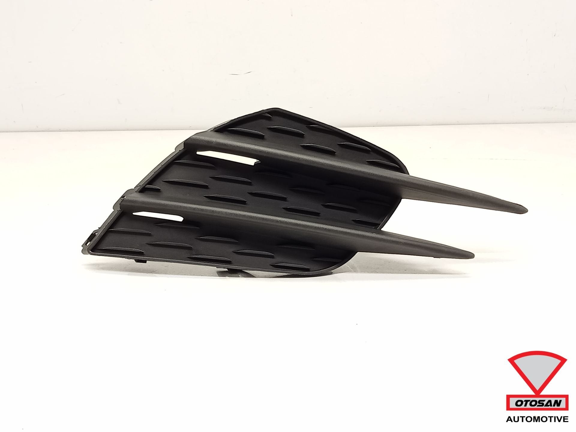 Calandre de pare-chocs avant droite AMG pour Mercedes-Benz C, Neuf, Mercedes-Benz AG, Pare-chocs, Mercedes-Benz