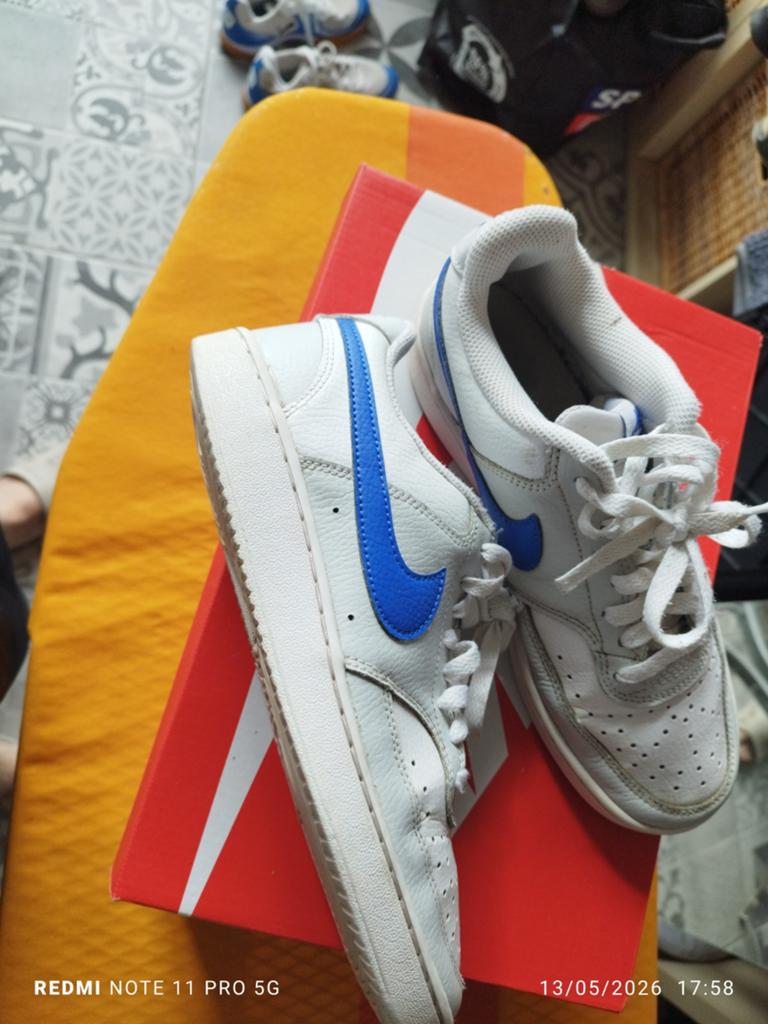 Chaussures Nike taille 40 le prix négociable