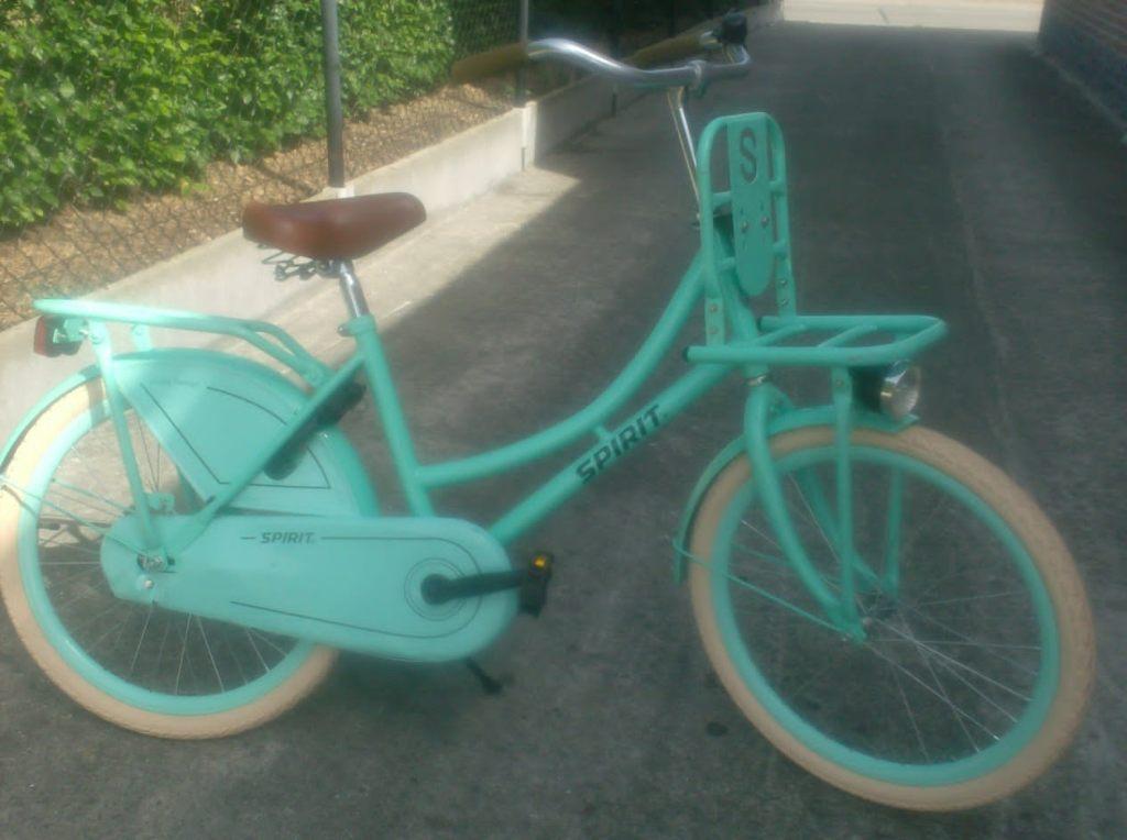 nieuw meisjesfiets SPIRIT. 22 inch als nieuw .van 6 tot 10, Fietsen en Brommers, Fietsen | Meisjes, Ophalen, Nieuw, 22 inch