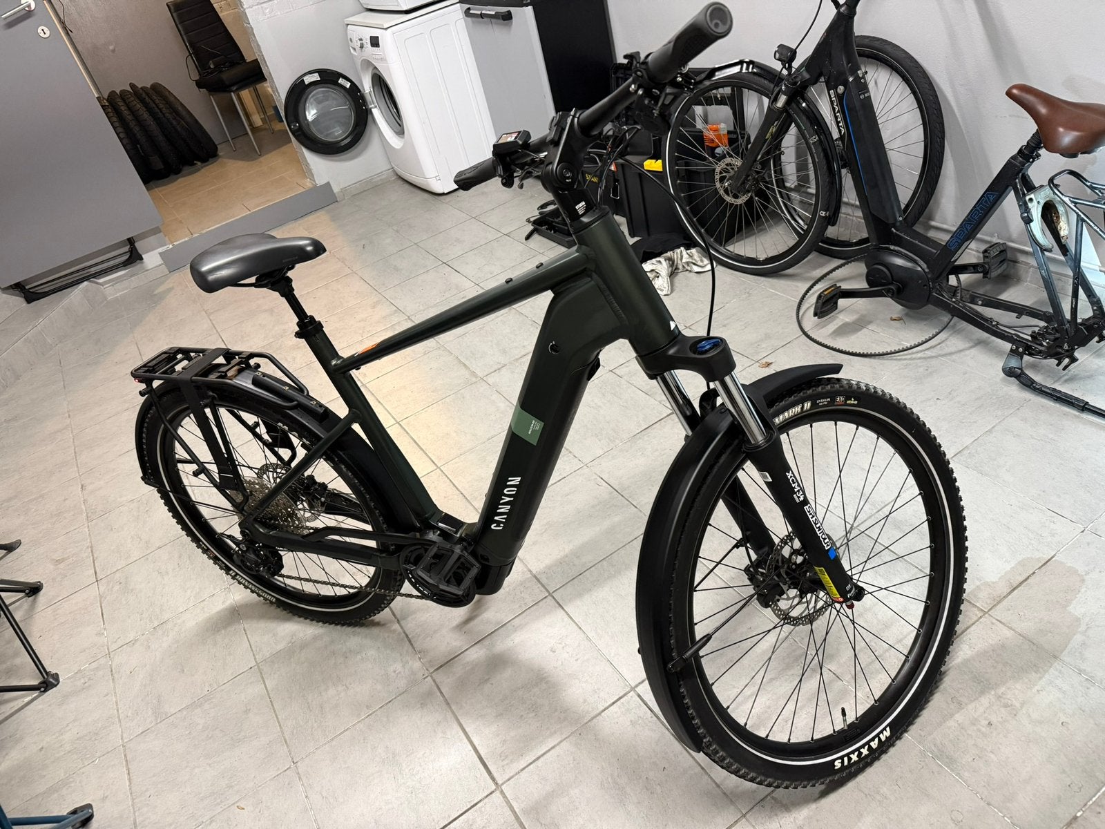 Canyon met Bosch motor, Zo goed als nieuw, 51 tot 55 cm, 50 km per accu of meer, Ophalen