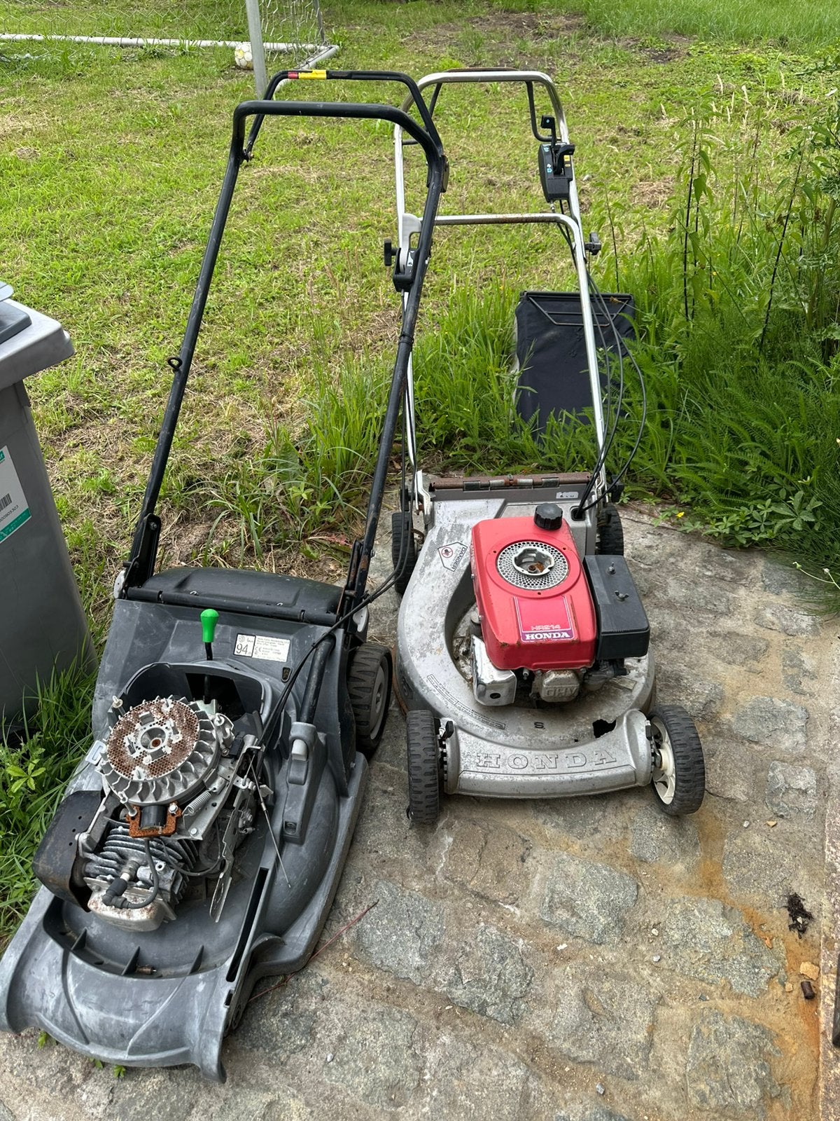 Gratis grasmaaier niet werkend, Jardin & Terrasse, Tondeuses à gazon, Enlèvement, Utilisé, Tondeuses à gazon manuelles