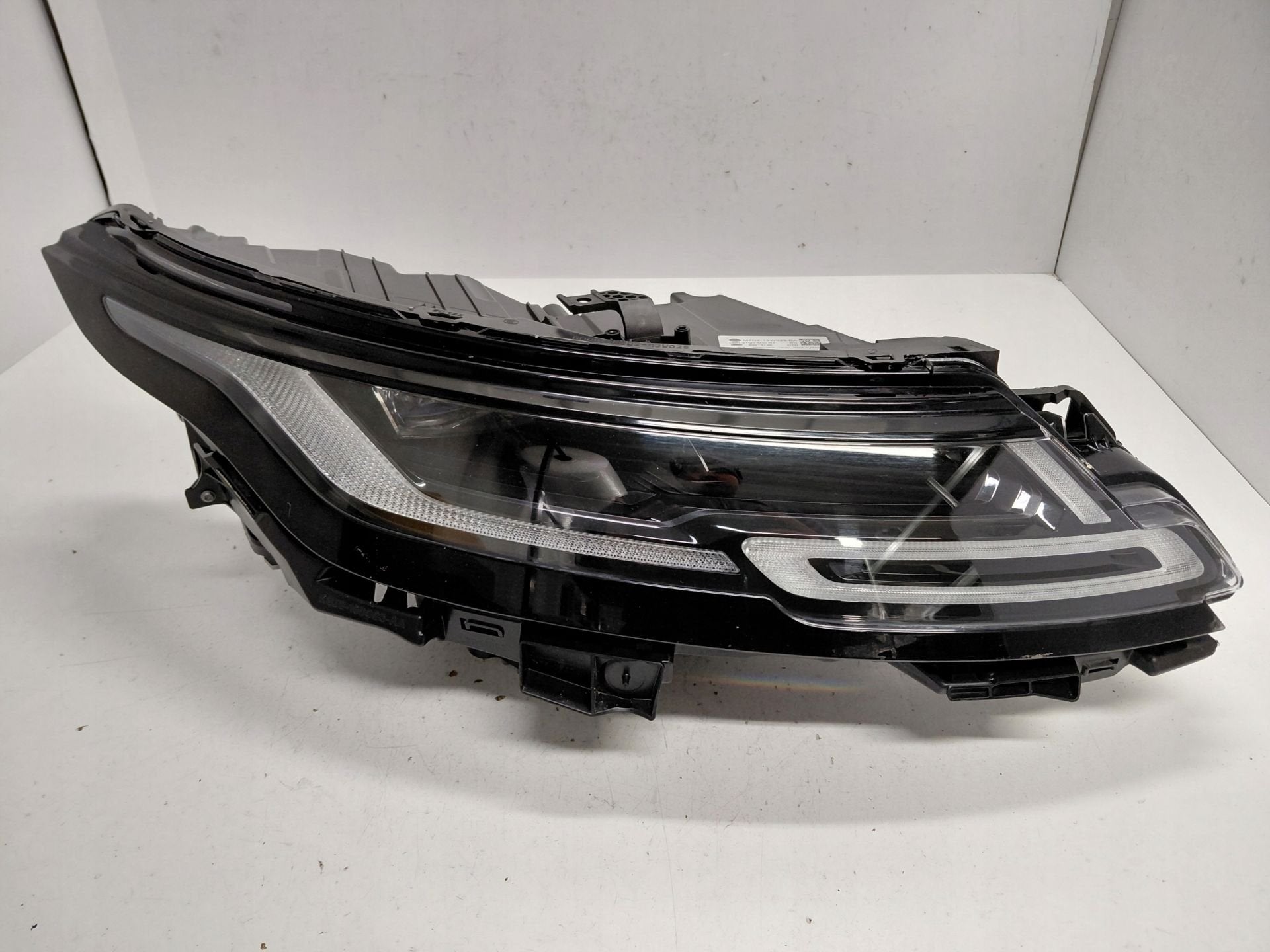 Range Rover Evoque Koplamp Rechts M8D2-13W029-EA, Dpoffice@jaguarlandrover.com, Abbey Road, Whitley 1
CV3 4LF  Coventry, Jaguar Land Rover Limited