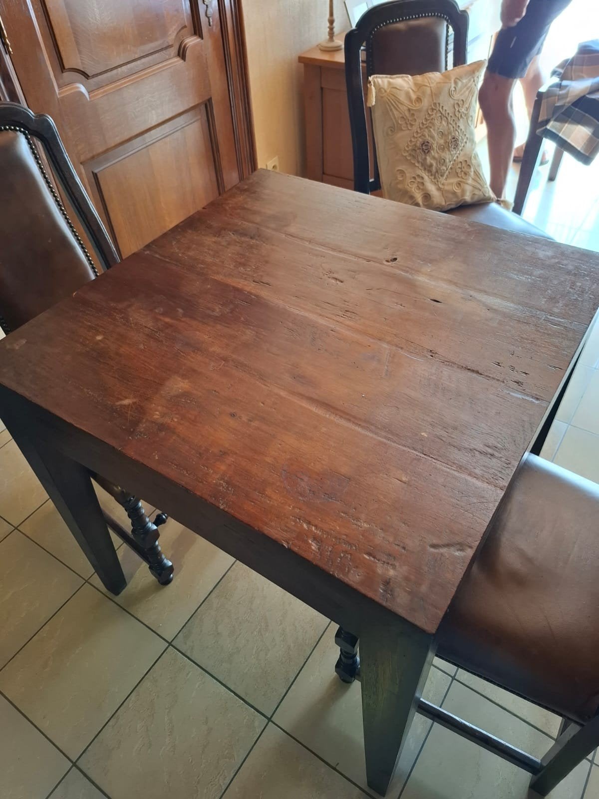 Tafel vierkant, Ophalen