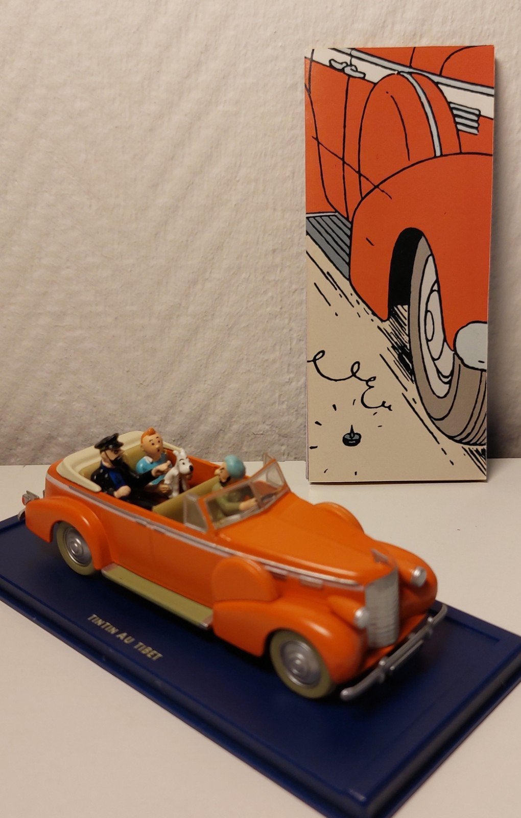 Voiture TINTIN Atlas 1/43 « Le taxi de New Delhi », Collections, Enlèvement ou Envoi, Tintin, Neuf, Statue ou Figurine