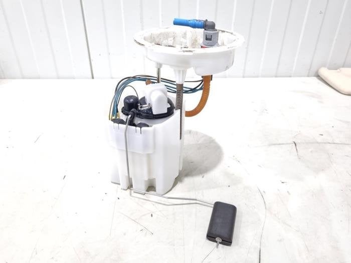 Pompe carburant électrique d'un BMW 2-Serie, -, 3 mois de garantie, Utilisé, -