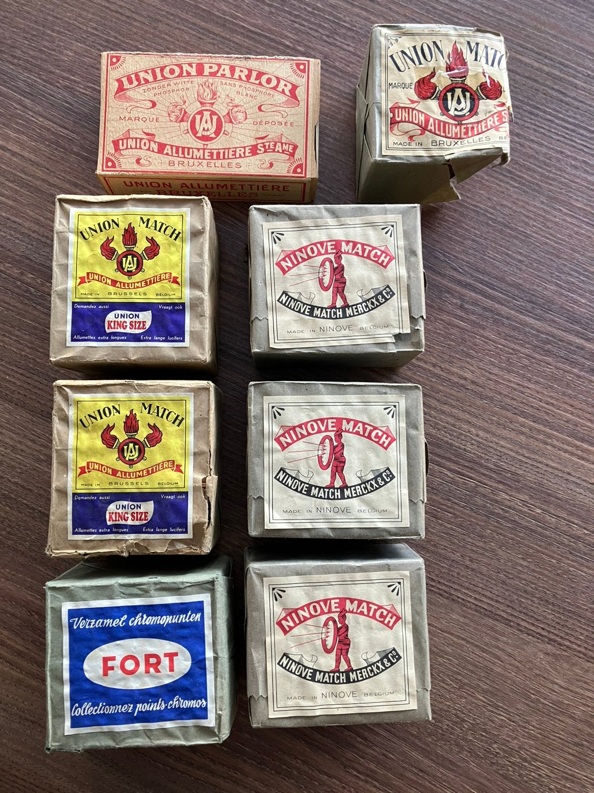 Allumettes vintage dans leur emballage d'origine, Enlèvement, Comme neuf