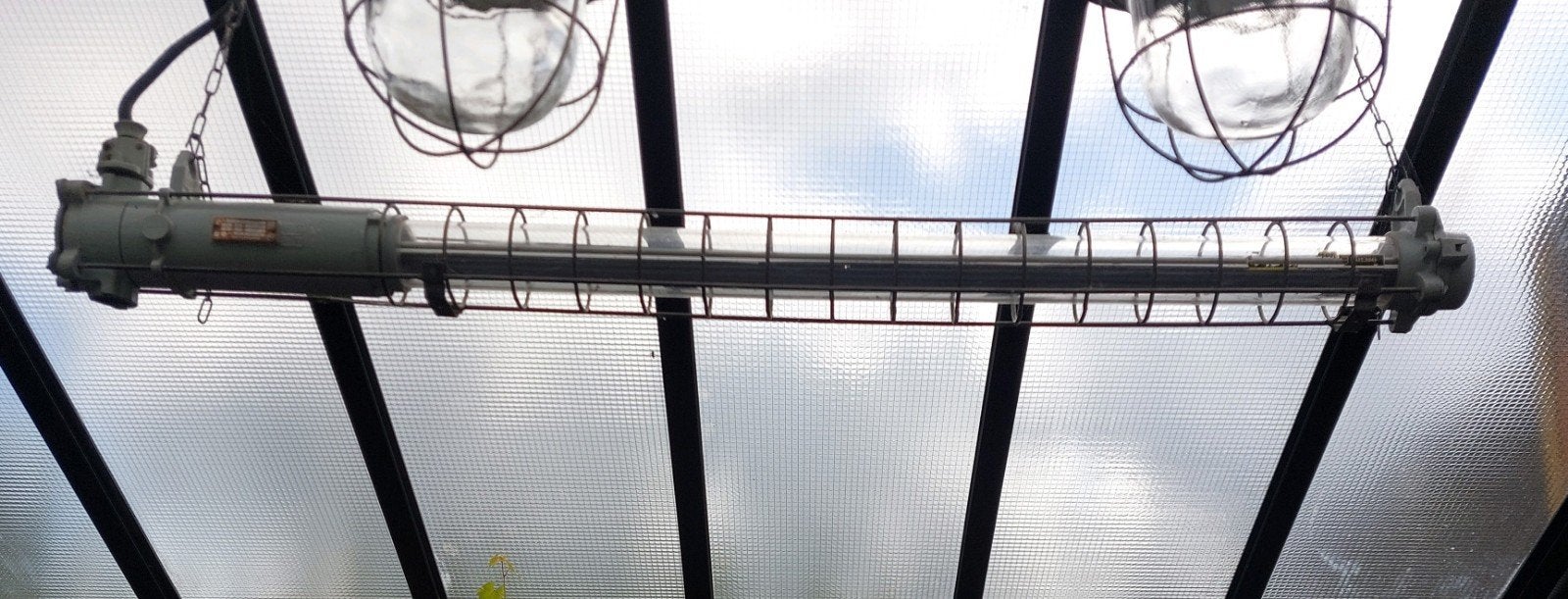 Lampe à cage industrielle Elektrosvit (1m70), Jardin & Terrasse, Verrières, Enlèvement, Utilisé, Autres types