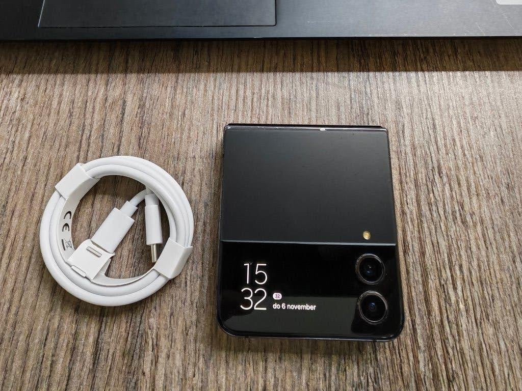 Samsung Flip 4 128GB, Télécoms, 128 GB, Enlèvement ou Envoi, Galaxy Z Flip