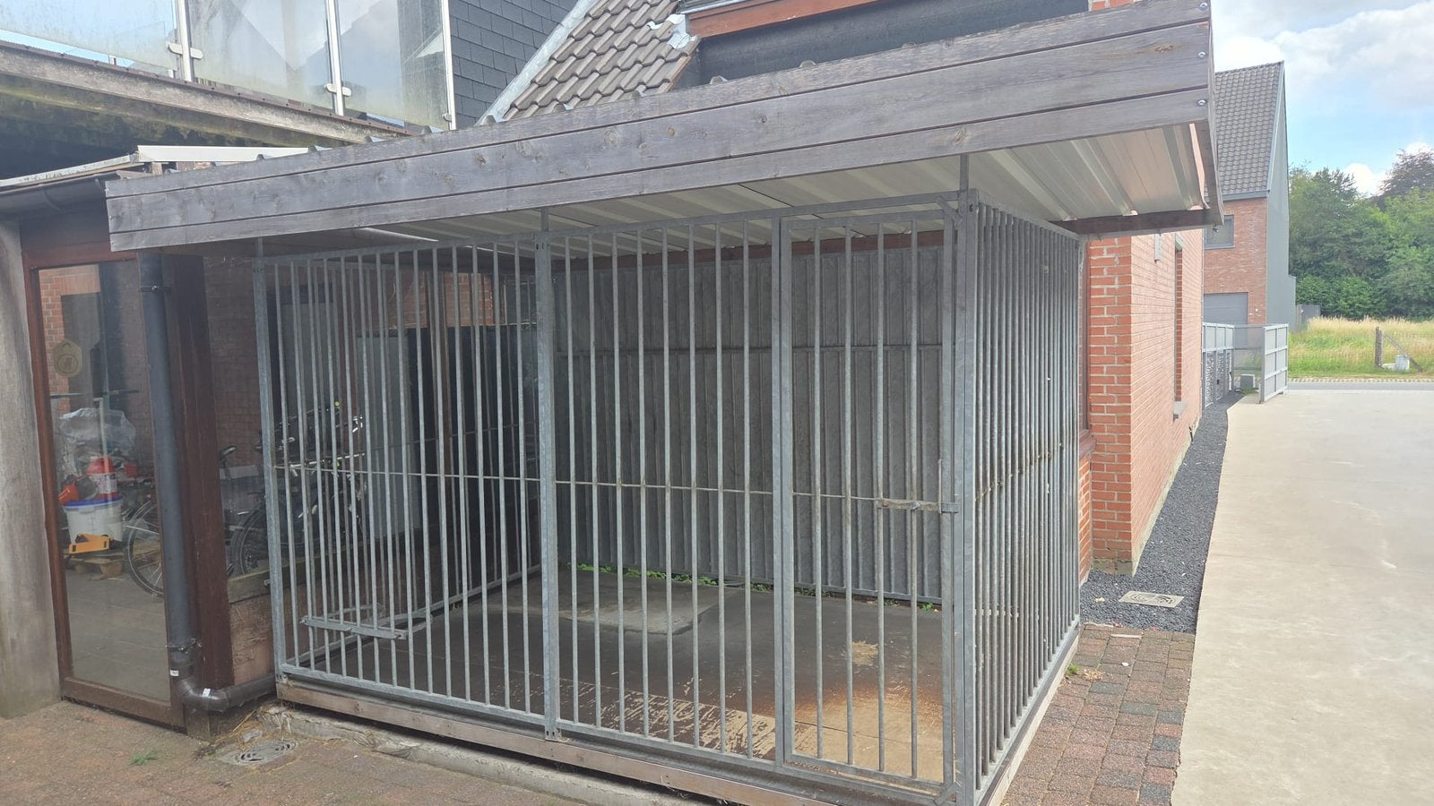 Honden kennel te koop, Ophalen, Zo goed als nieuw
