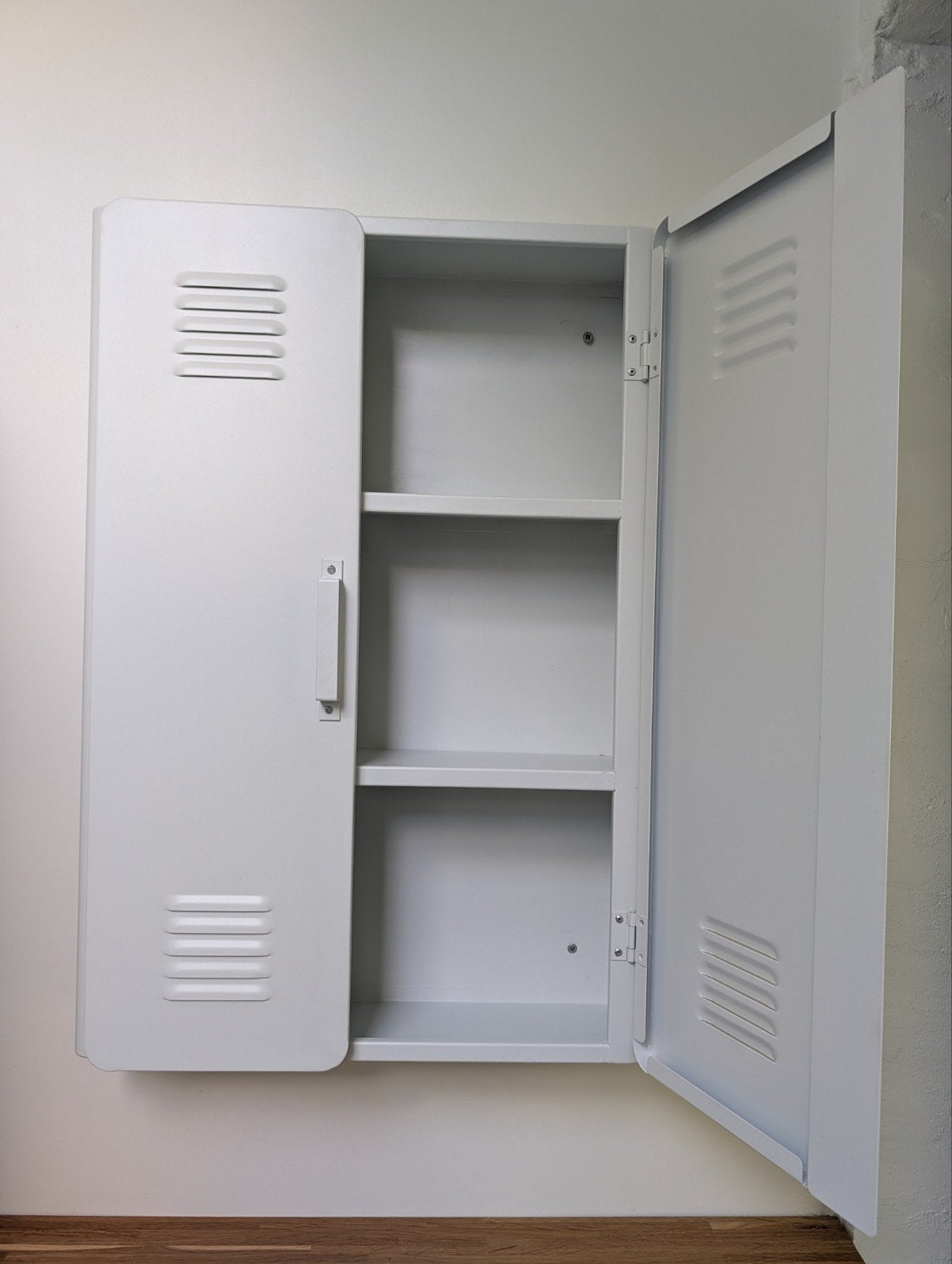 Armoire murale compacte, Enlèvement