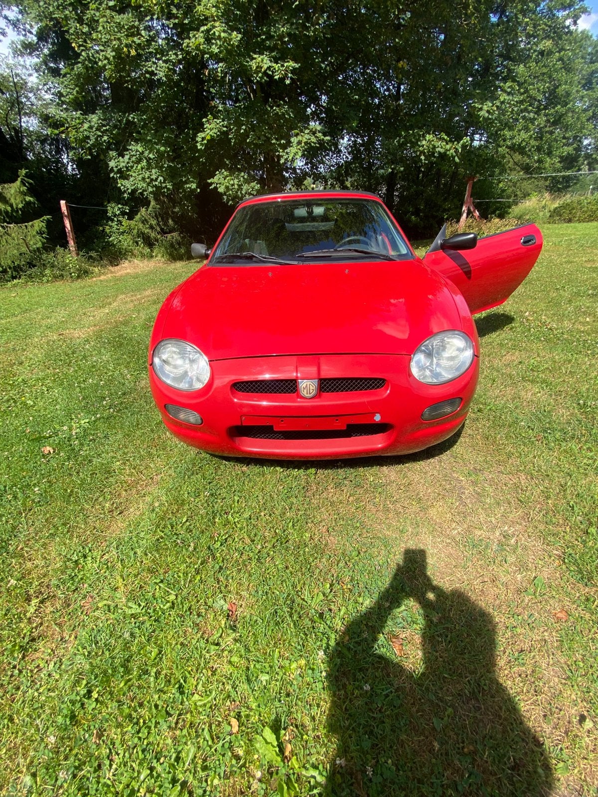 Mgf superbe sans rouille 71200 kms Clim italienne du sud, Autos, MG, Rouge, Achat, Boîte manuelle, 2 portes