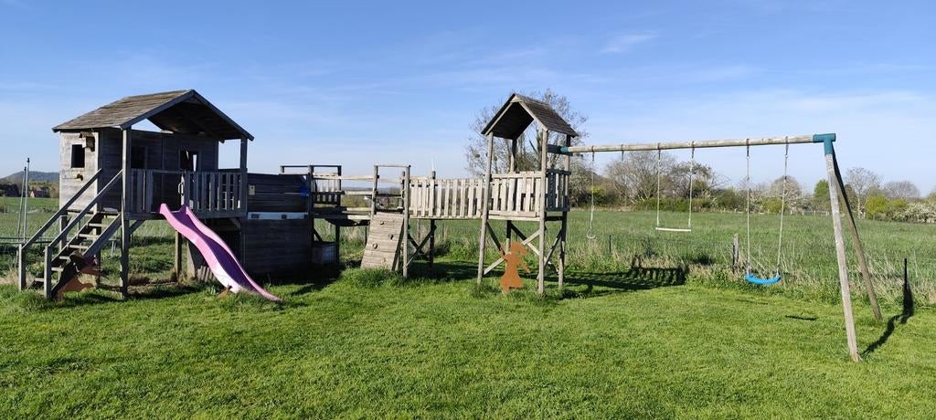 Module de jeux en bois balançoire toboggan, Enfants & Bébés, Jouets | Extérieur | Aires de jeux, Toboggan, Mur d'escalade, Passerelle