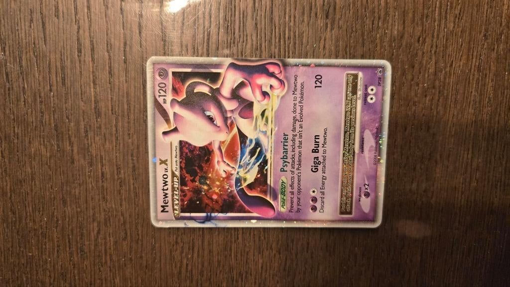 Mewtwo LV.X #DP28, Hobby en Vrije tijd, Verzamelkaartspellen | Pokémon, Ophalen, Zo goed als nieuw, Losse kaart