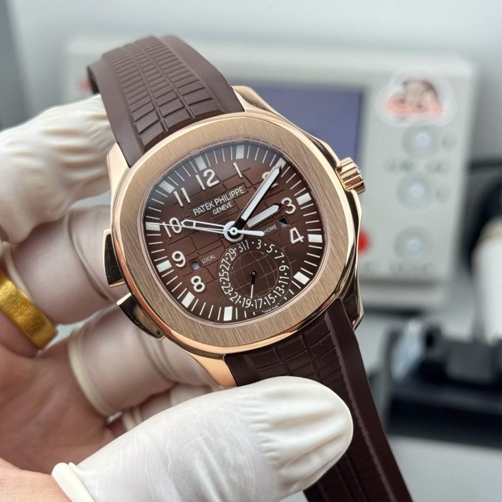 Patek Philippe Aquanaut Travel Time 5164R marron, Enlèvement ou Envoi