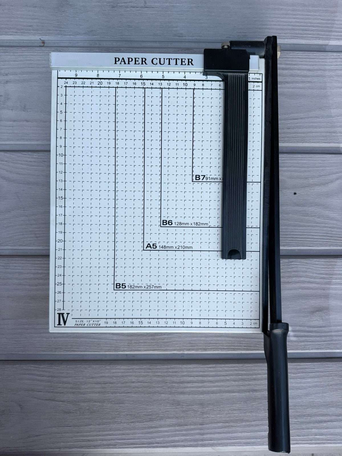 Papiersnijder / Paper cutter met snijmat A5/B5/B6/B7, Ophalen of Verzenden, Zo goed als nieuw