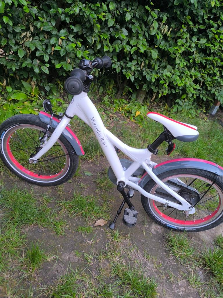 Vélo enfant Mercedes Benz, Enlèvement