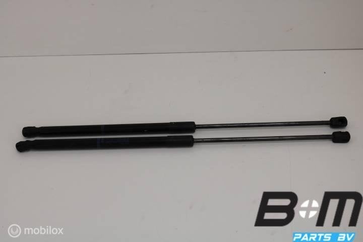 Set gasdrukveren achterklep Audi RS3 8V Sportback, Gebruikt
