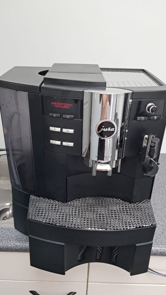 Nette Jura Impressa XS9 koffie automaat, Ophalen, Afneembaar waterreservoir, Gebruikt, 10 kopjes of meer