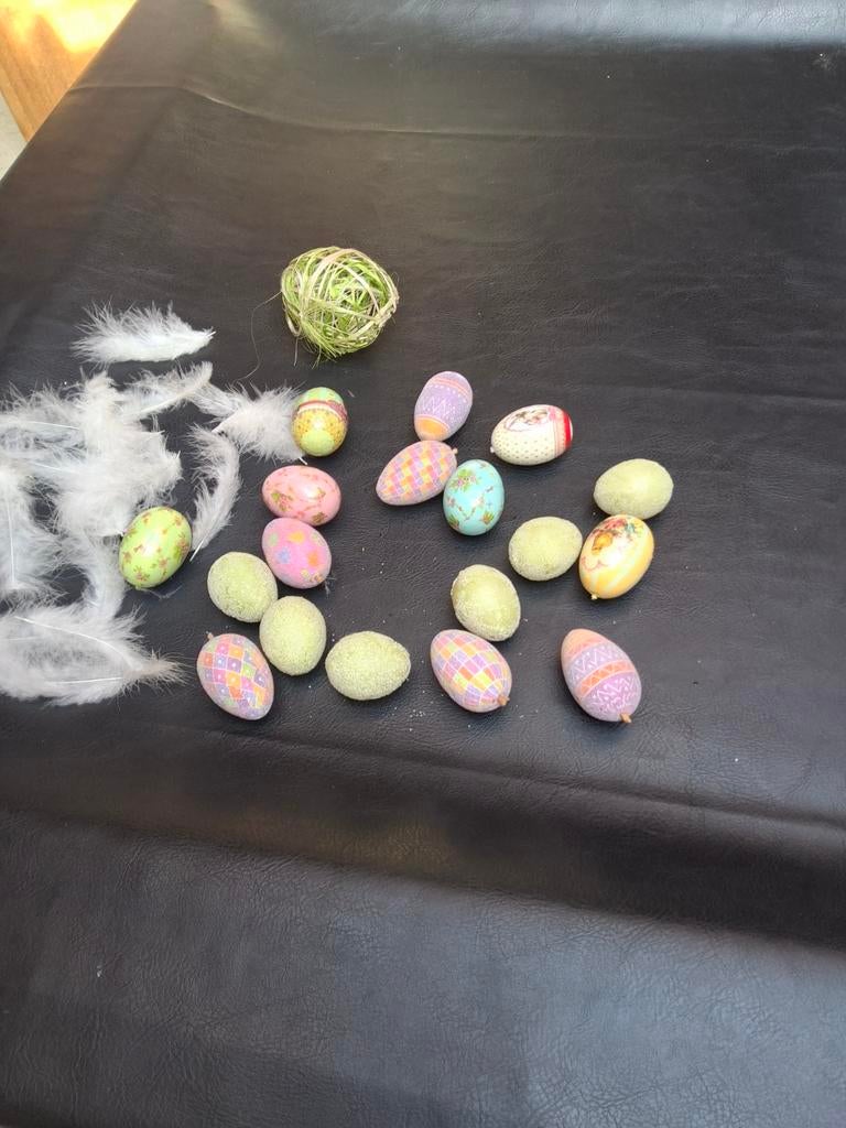 Paaseieren, Diversen, Ophalen